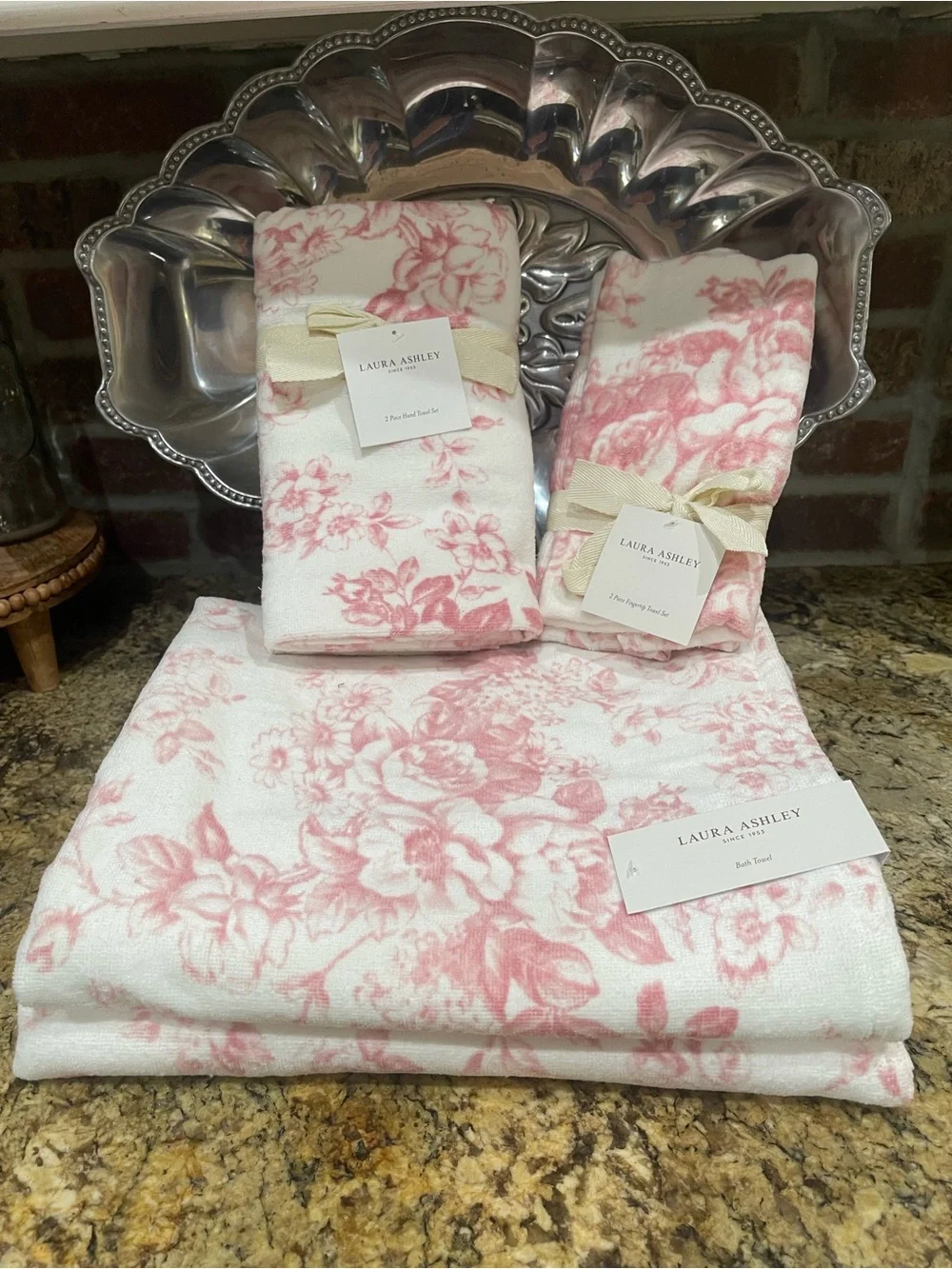 Laura Ashley Toile Delight Pink Towels Bundle - bath, hand & finger towels -NEW!